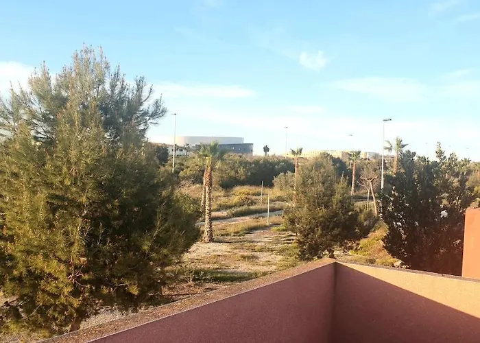 Arco Mediterraneo Independiente 度假居 *